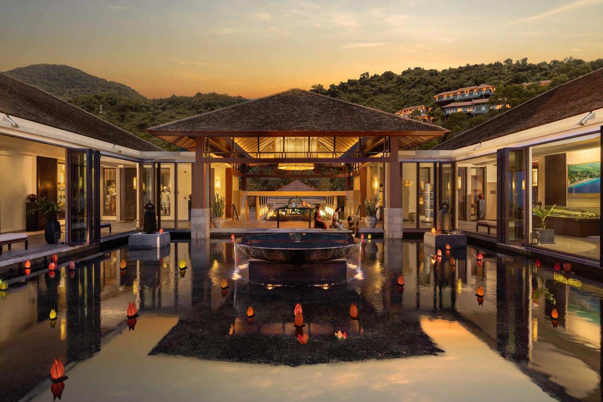 Banyan Tree Lang Co Hotel Bagian luar foto